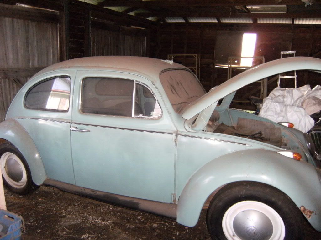 http://i933.photobucket.com/albums/ad172/smileyman1968/1200%20Beetle/DSCF1742.jpg