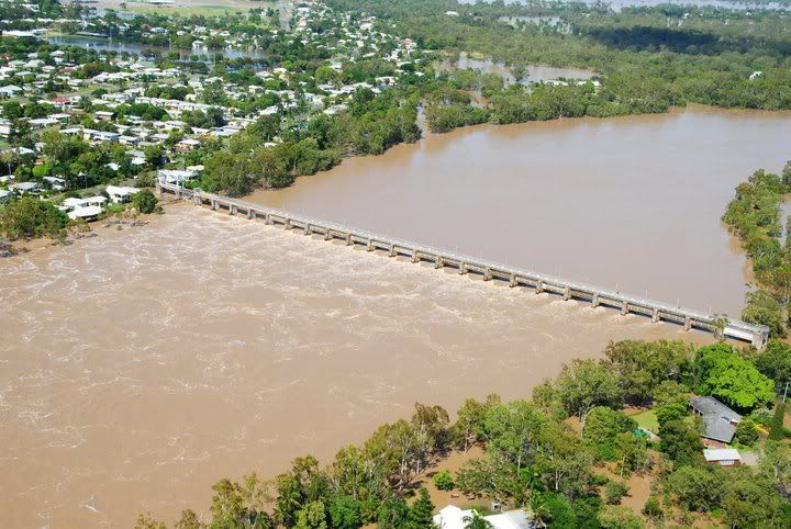 http://i933.photobucket.com/albums/ad172/smileyman1968/Flood%20Waters%20in%20Rocky%20Dec%2010%20and%20Jan%2011/163662_119605334776564_11841558
8228872_127118_343311_n.jpg http://i933.photobucket.com/albums/ad172/smileyman1968/Flood%20Waters%20in%20Rocky%20Dec%2010%20and%20Jan%2011/163662_119605334776564_1184155882
28872_127118_343311_n.jpg