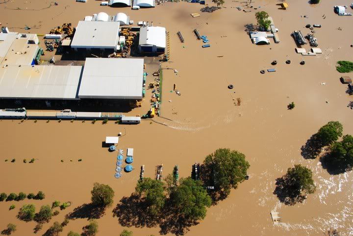 http://i933.photobucket.com/albums/ad172/smileyman1968/Flood%20Waters%20in%20Rocky%20Dec%2010%20and%20Jan%2011/165499_119569791446785_11841558
8228872_126886_2299712_n.jpg http://i933.photobucket.com/albums/ad172/smileyman1968/Flood%20Waters%20in%20Rocky%20Dec%2010%20and%20Jan%2011/165499_119569791446785_1184155882
28872_126886_2299712_n.jpg
