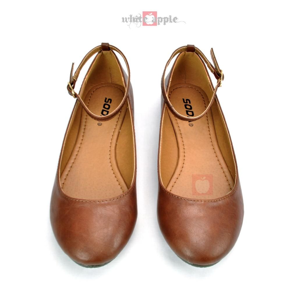 womens tan ballet flats