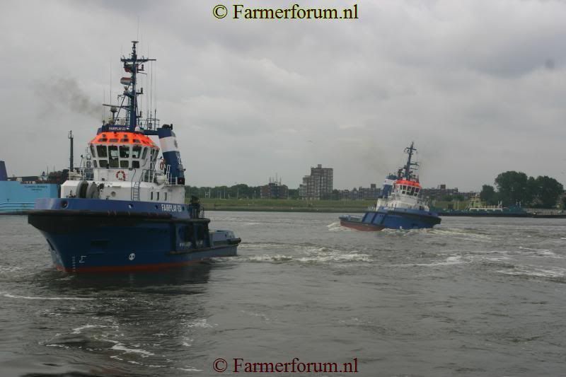dagvandesleepvaartMaassluis2011120.jpg