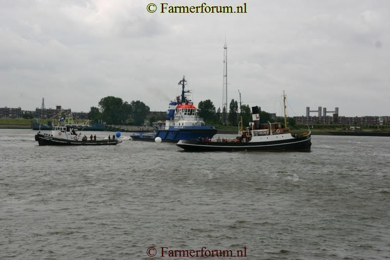 dagvandesleepvaartMaassluis2011136.jpg