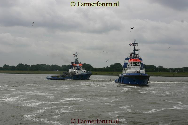 dagvandesleepvaartMaassluis2011165.jpg