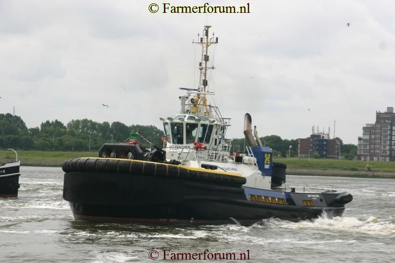 dagvandesleepvaartMaassluis2011176.jpg