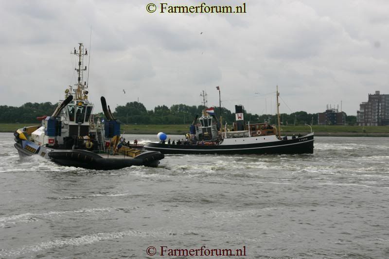 dagvandesleepvaartMaassluis2011177.jpg