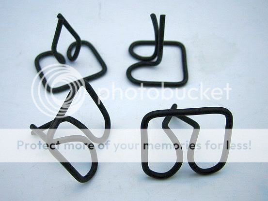 Ford Body Belt Moulding Hood Side Moulding Fasteners 25 Wire Clips 358107